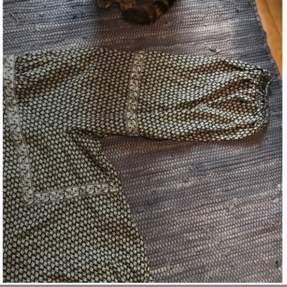 Old Navy Black and White Patterned Dress - Picture 9 of 9